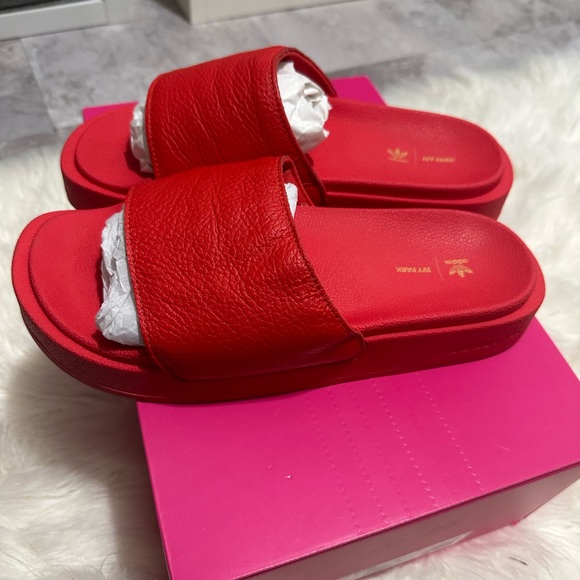 Ivy park Ivy Heart ❤️ slides - Picture 6 of 6
